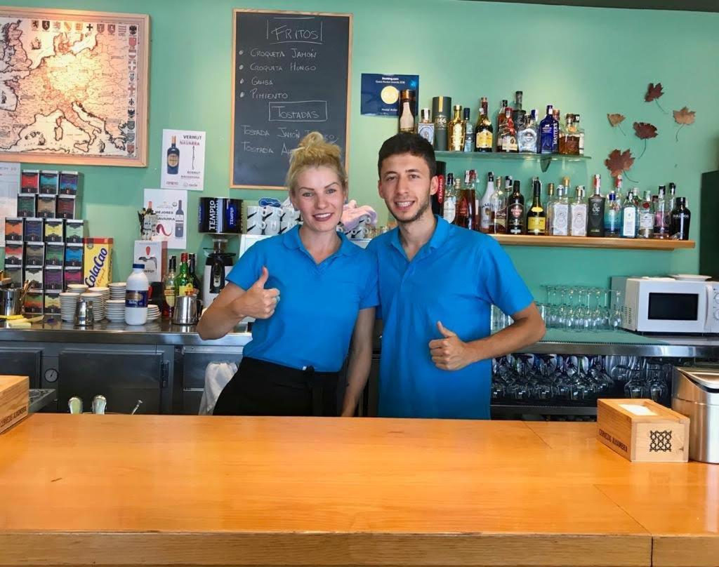 Hostal Ardoi Zizur Mayor Bagian luar foto