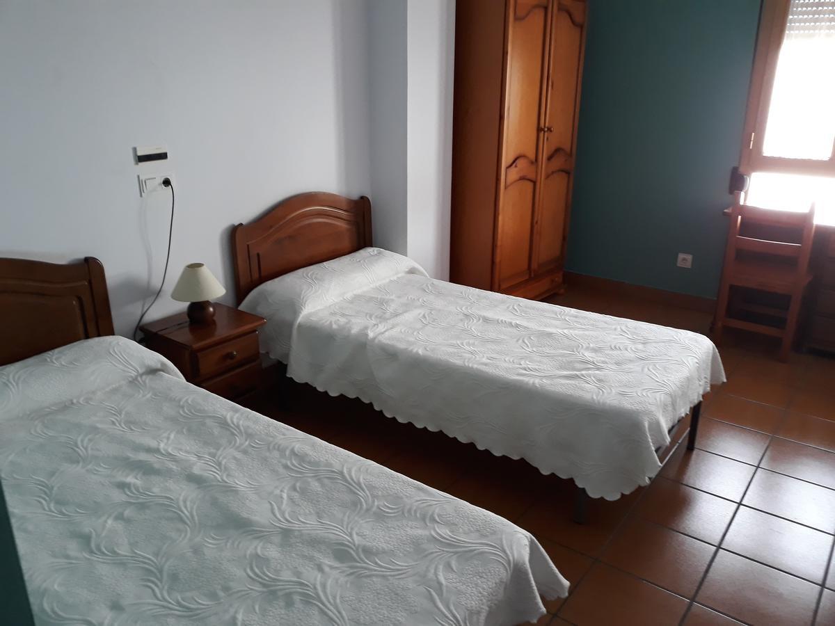 Hostal Ardoi Zizur Mayor Bagian luar foto