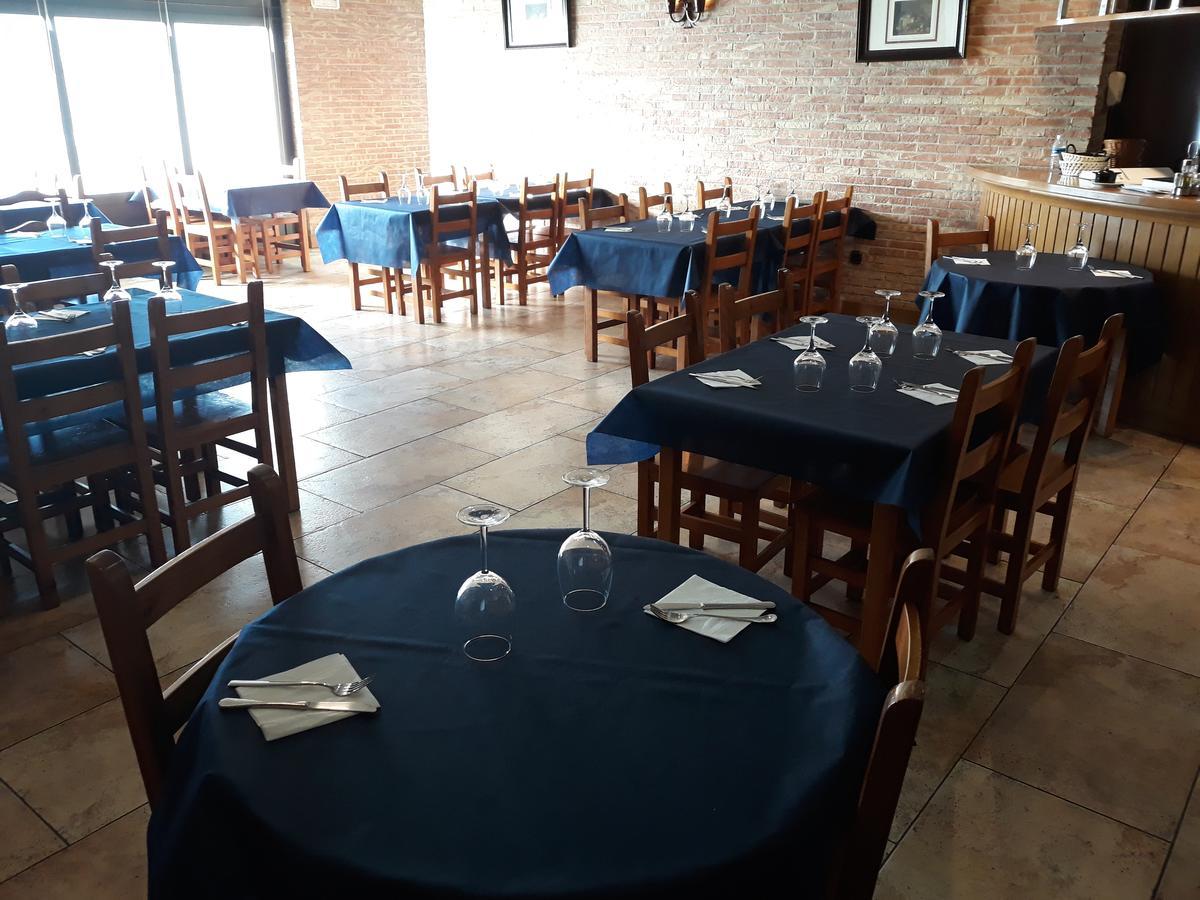 Hostal Ardoi Zizur Mayor Bagian luar foto